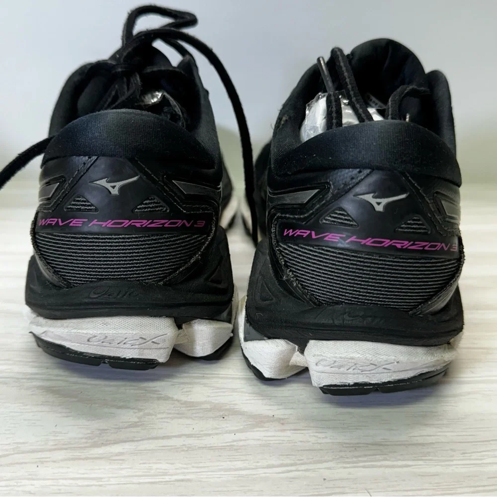 Mizuno Wave Horizon 3 Sneakers Womens 8.5 Black Fitness Running Shoes J1GD192655